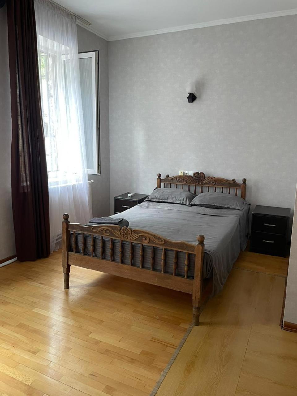 Hotel Gnt+ Tiflis Exterior foto