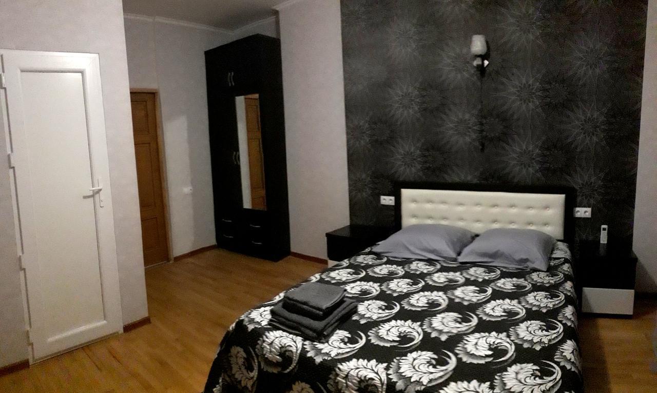 Hotel Gnt+ Tiflis Exterior foto